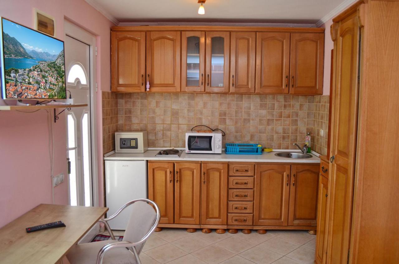 Apartments Kaludjerovic Котор Экстерьер фото