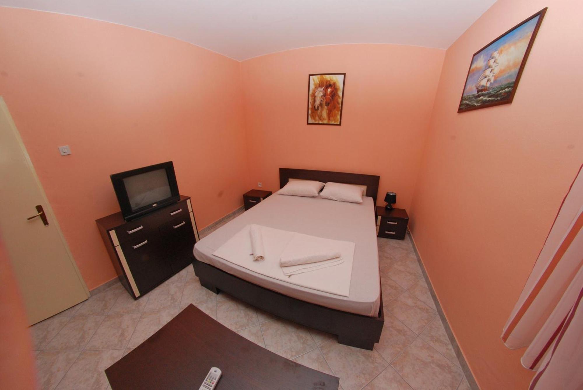 Apartments Kaludjerovic Котор Экстерьер фото